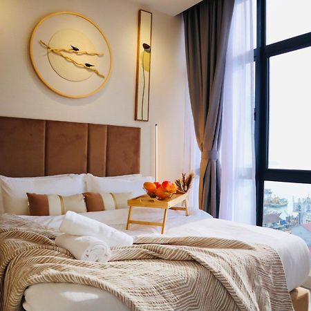 The Shore By Homesuite' Kota Kinabalu Esterno foto