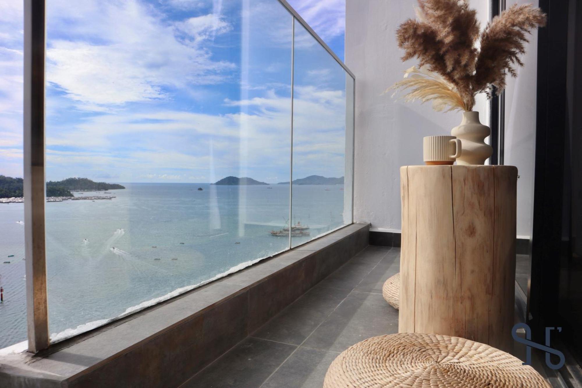The Shore By Homesuite' Kota Kinabalu Esterno foto